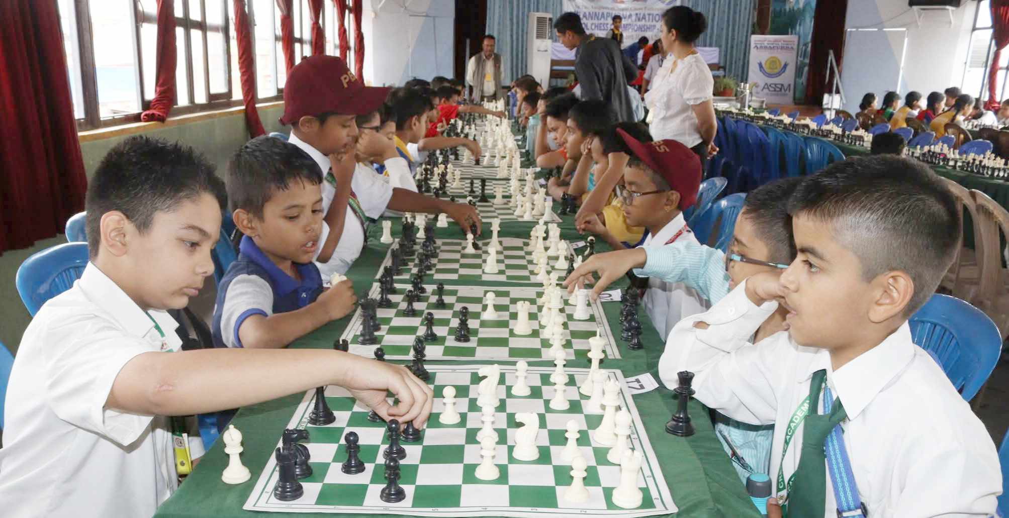 विद्यालय चेसमा बाल विकास इङ्लिस स्कूल र इम्पेरियल वर्ल्ड स्कूलको अग्रता
