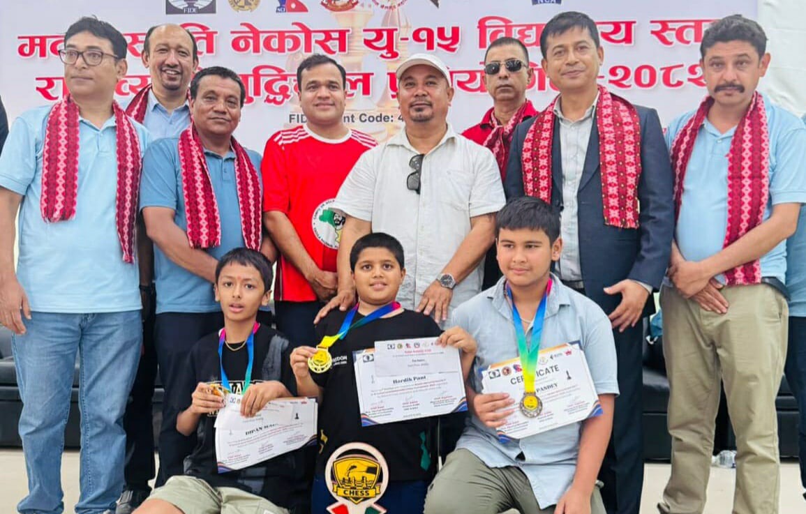पुष्प सदन स्कूलका हार्दिक पन्तलाई विद्यालय स्तरको चेस उपाधि।