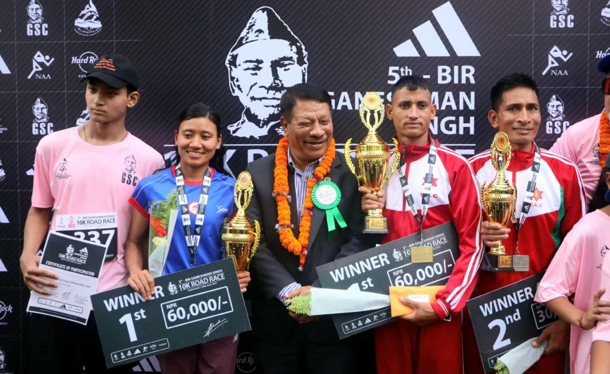 वीर गणेशमान सिंह १० के रोड रेसको उपाधी सेनाका रोकाया र धादिङकी श्रेष्ठले उचाले
